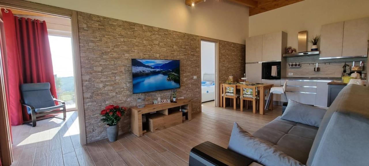 Casa Vacanza Con Piscina,Area Giochi Bambini. Santa Maria della Versa Eksteriør billede