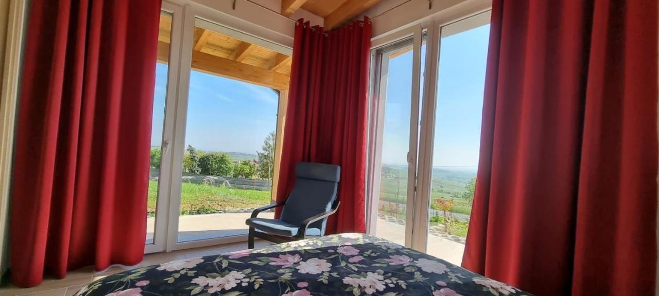 Casa Vacanza Con Piscina,Area Giochi Bambini. Santa Maria della Versa Eksteriør billede