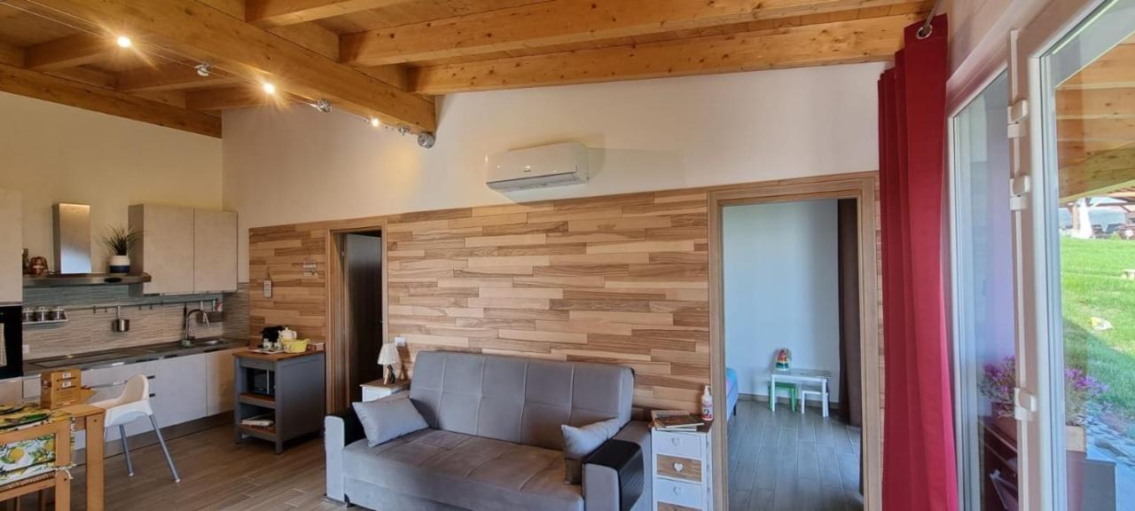 Casa Vacanza Con Piscina,Area Giochi Bambini. Santa Maria della Versa Eksteriør billede