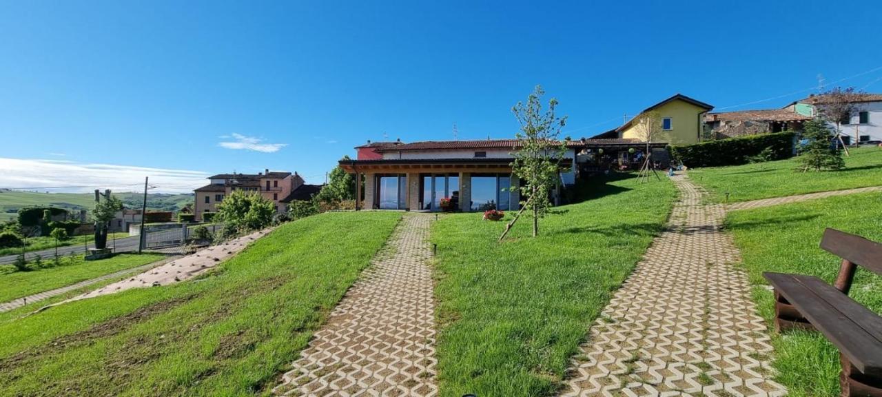 Casa Vacanza Con Piscina,Area Giochi Bambini. Santa Maria della Versa Eksteriør billede