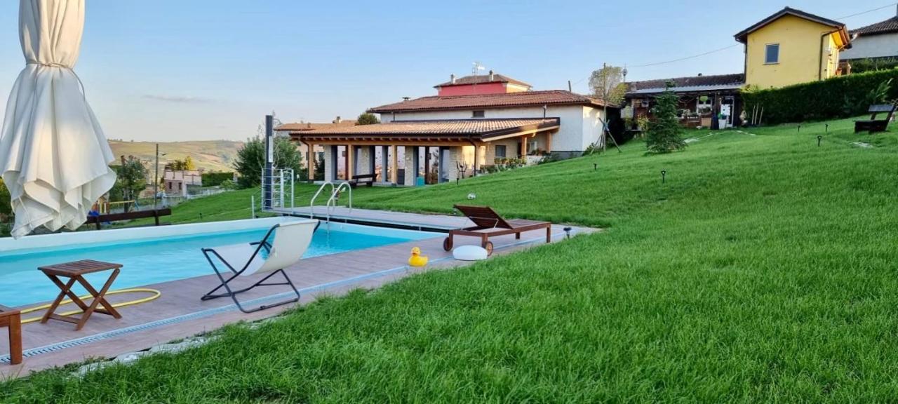 Casa Vacanza Con Piscina,Area Giochi Bambini. Santa Maria della Versa Eksteriør billede