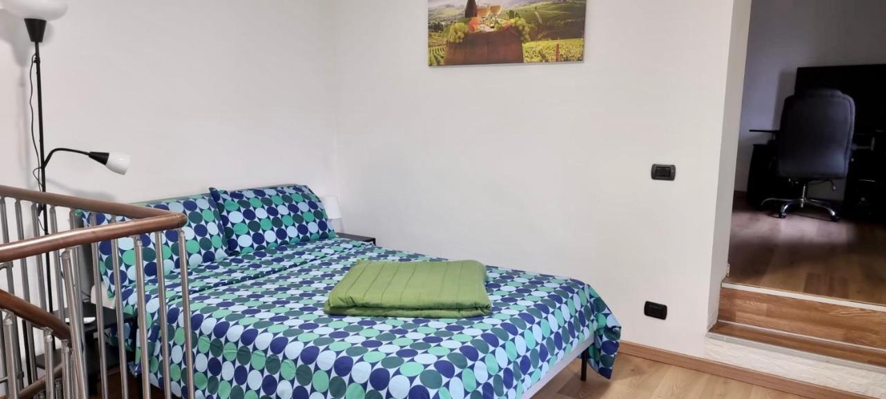 Casa Vacanza Con Piscina,Area Giochi Bambini. Santa Maria della Versa Eksteriør billede